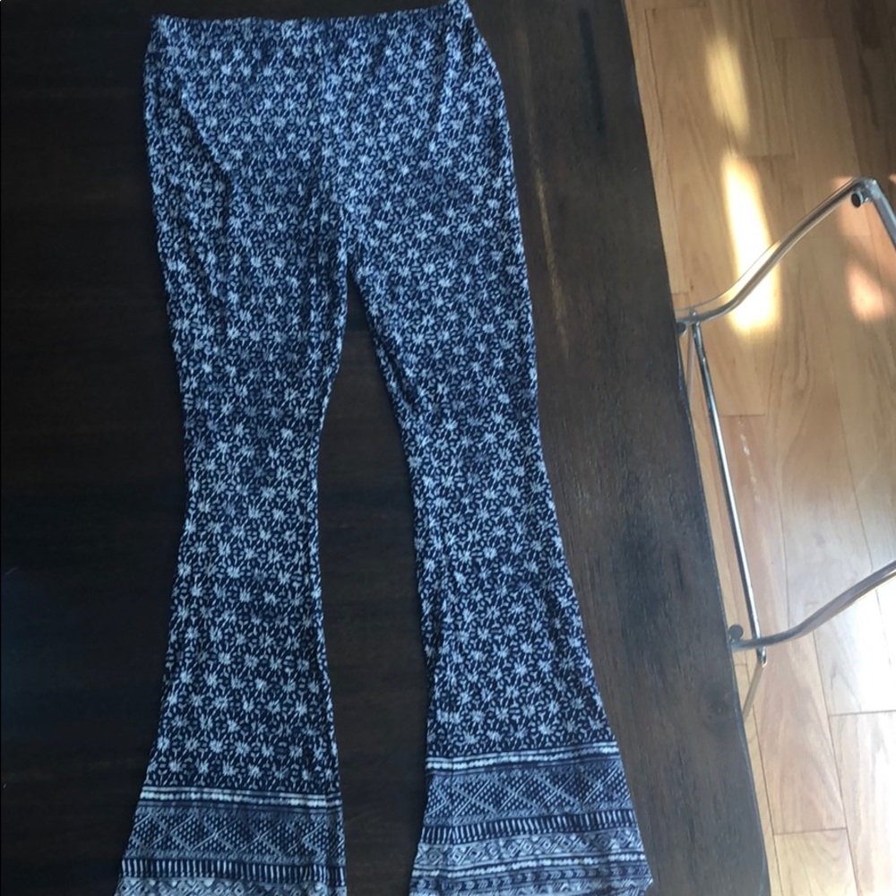 Girls flare pants